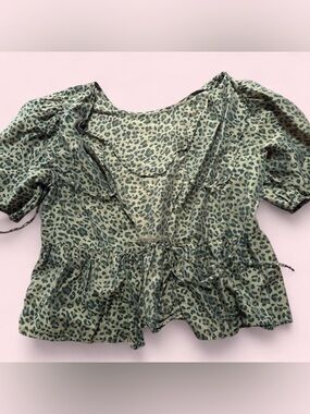 American Eagle Leopard Print Peplum Puff-Sleeve Top